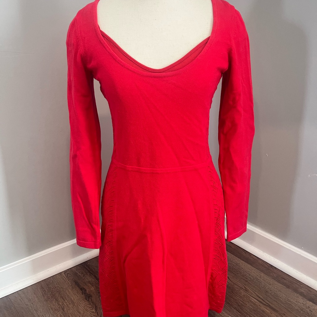 Victoria's Secret Red Long-Sleeve Scoop Neck Dress
